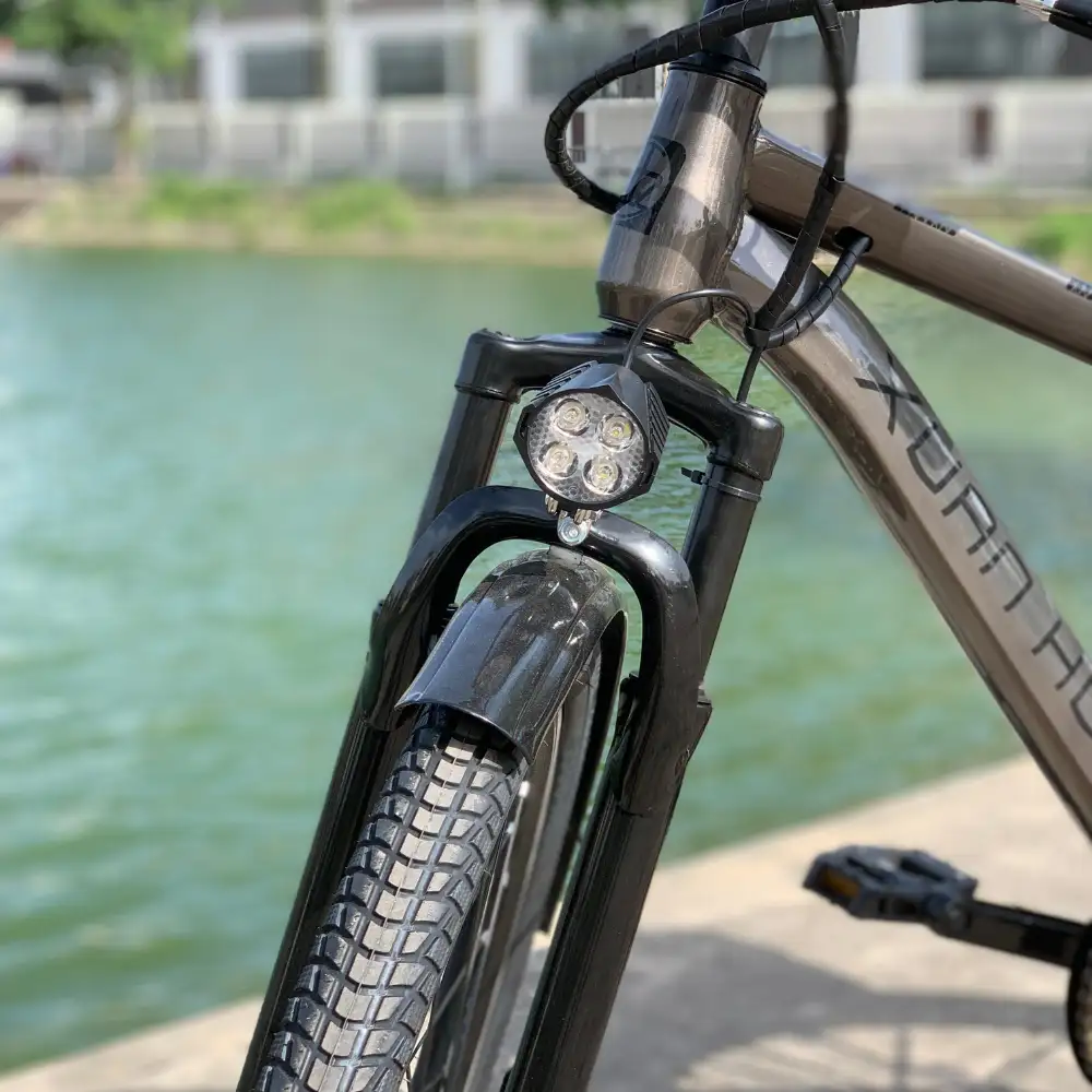 E-Trek 5000 15 Hệ thống đèn led thông minh